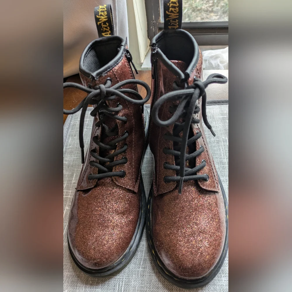 Dr. Martens 1460 Glitter Juniors Ankle Boots. Size 3 - Picture 1 of 11